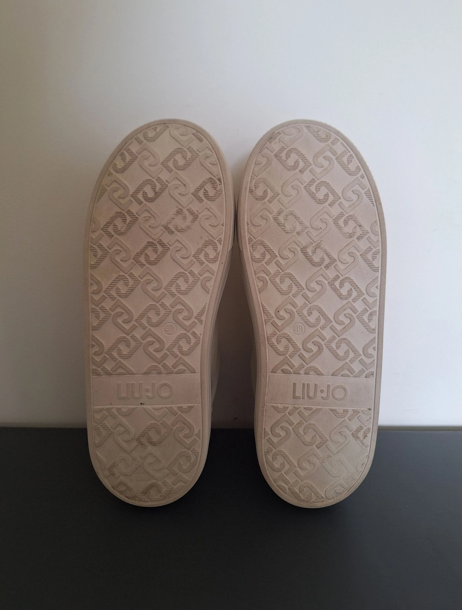 Tênis Liu Jo creme multicolor com logo brilhante tamanho 39 – photo 8